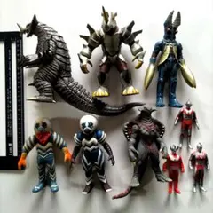 バンダイ ウルトラ怪獣 6体 ＋ ウルトラマン 3体