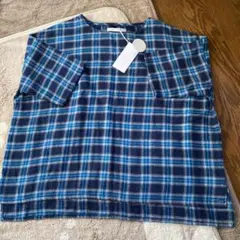 ハトマ　トップスのサムネイル