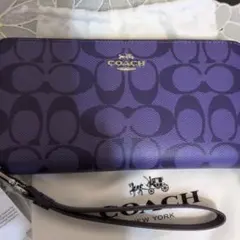 #COACH シグネチャーパープル 長財布　#リストバンド付き　#新品未使用