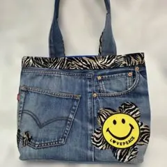 リメイクデニム　トートバッグ ハンドメイド　ゼブラ柄　スマイリーフェイス