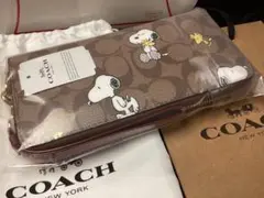 新品未使用 COACH コーチ バスキアコラボ 恐竜 長財布 シグネチャー
