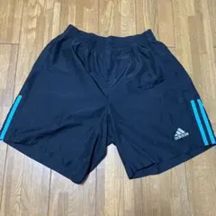 adidas ショートパンツ