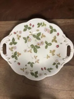 WEDGWOOD Wild Strawberry ラウンドプレート