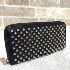 激レア✨ルブタン 長財布 パネトーネ レオパード 豹柄 スタッズ ゴールド 激レア✨ルブタン 長財布 パネトーネ レオパード 豹柄 スタッズ