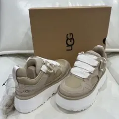 UGG アグ スニーカー 26cm アストロメル 替え紐付き 試着のみ美品 