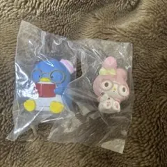 サンリオ　めがねっこちゃん　ガチャガチャ　マイメロ　タキシードサム