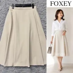 美品✨2022年 完売品 フォクシー ベッドフォード タックフレアスカート