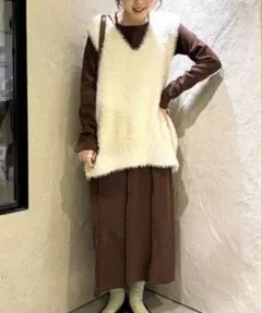 LOWRYS FARM ボタンシャギーベスト