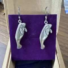 【ダイバーさんへ】マナティー形925シルバーピアス