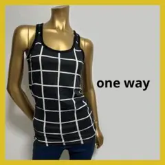 新品タグ付き one way タンクトップ F ブラックのサムネイル