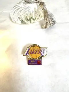 マクドナルドＮＢＡピンバッジ　ロサンゼルスレイカーズ