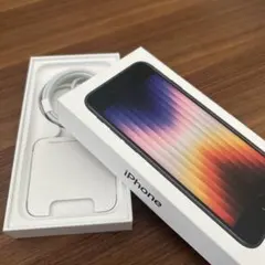 Apple iPhone SE (第3世代)空箱タイプCケーブル、SIMピン付き