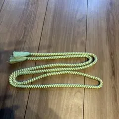 淡い緑色の帯締め