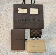LOUIS VUITTON ヴィトン ブトン カデナ カフス M64600