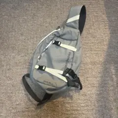 Patagonia Atom アトムスリング　ボディバッグ