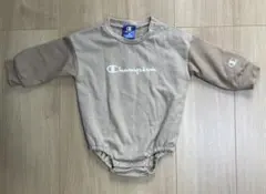 Champion ベージュ 長袖ロンパース