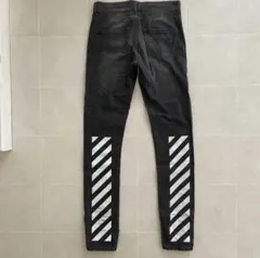 off-white スキニーデニム 28inch 着画ありのサムネイル