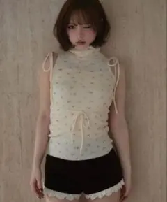 トップス andmary Rosie flower knit tops Red andmary Rosie flower knit tops red 正規品 - メルカリ