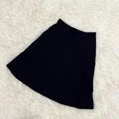 untitled 膝丈　フレア　スカート　台形　シンプル　綺麗め　上品