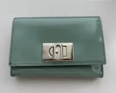 FURLA 財布