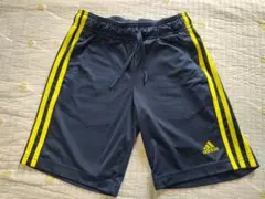 アディダス　ハーフパンツ　130