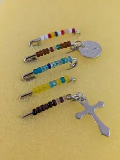 第6弾　ピンバッジ、ブローチ　どこにでも着けて楽しめるサイズ