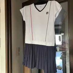 FILA テニスウェア Vネック プリーツスカート