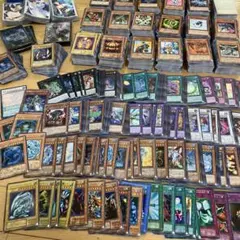 遊戯王 カード レリーフ　初期　など　大量まとめ売り