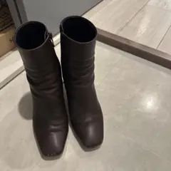 DIANA ショートブーツ