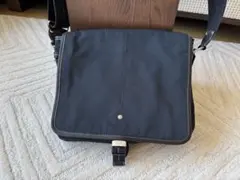 COACH コーチ　メッセンジャーバッグ　ショルダーバッグ　ナイロン　ブラック