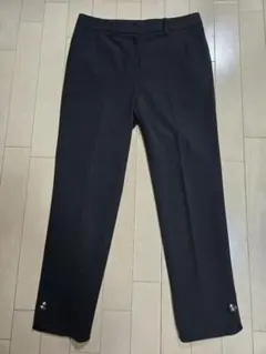 ⭐️お値下げしました⭐️ トゥービーシック【ラージサイズ48】ブラックパンツ ブラック系｜パンツ｜TO BE CHIC(トゥー ビー シック)｜阪急百貨店公式