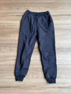 ユニクロ　ヒートテックボアスウェットパンツ　ネイビー　Mサイズ