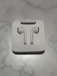 新品未使用 iPhone イヤホン ライトニング イヤフォン