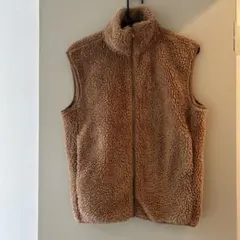 ユニクロボアベスト