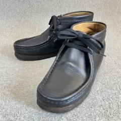 clarks ワラビー 25.5