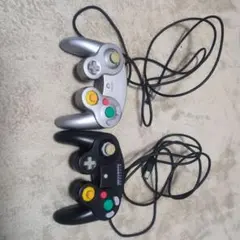 ゲームキューブコントローラー シルバー ブラック 2個セット