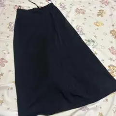 ユニクロ　ナローフレアマキシスカート