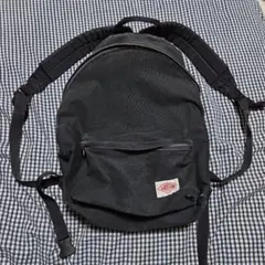 シンプルバックパック