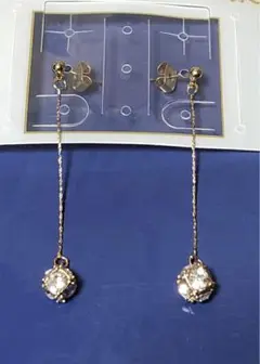 キュービックジルコニア　ロング　ピアス　揺れる