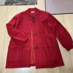 赤色が綺麗なオーバー　値下げします！