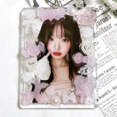 トレカケース　レジン　デコ　キーホルダー　ピンク　白　ウィッシュコア　y2k