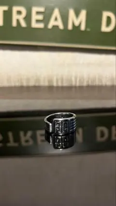 GIVENCHY Spoon ring 19号