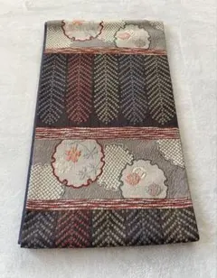 Item thumbnail for item ca8c966e-694c-47bf-8224-a9f8991619f7