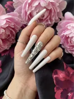 【現品】ネイルチップ　つけ爪　ギャル　海外　xsサイズ 現品】ネイルチップ つけ爪 ギャル 海外 xsサイズ - メルカリ