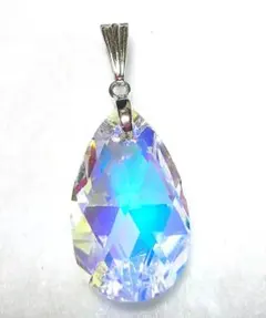 涙型ネックレストップ