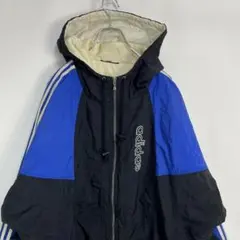 アディダス　ナイロンジャケット　中綿　刺繍　3本ライン　古着　2XL程度