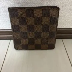 翔*眞様 LOUIS VUITTON ダミエ 二つ折り財布のサムネイル