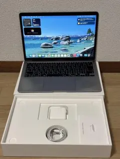 MacBook Air 13インチ　M1 256GB 8GB 2020