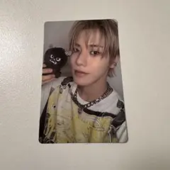 Item thumbnail for item ed74dc73-5c18-4f9a-821c-37a6a334fccc