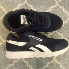 Reebok23.5 ネイビー スニーカー